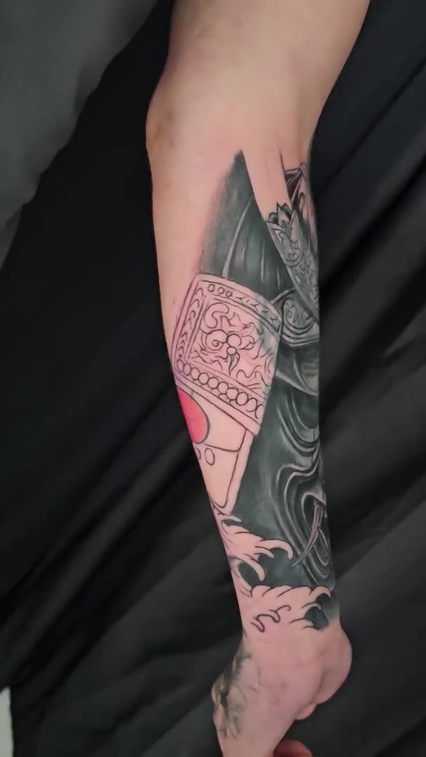 Samurai cover-up, first session by Guy Abergel